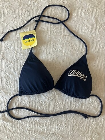 Lacivert üçgen bikini üstü