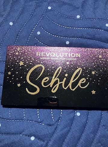 Revolution x sebile far paleti