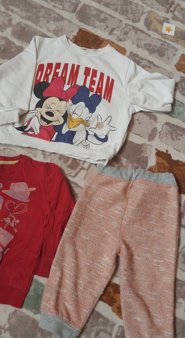 Çocuklar için renkli baskılı kıyafetler - Görsel 4