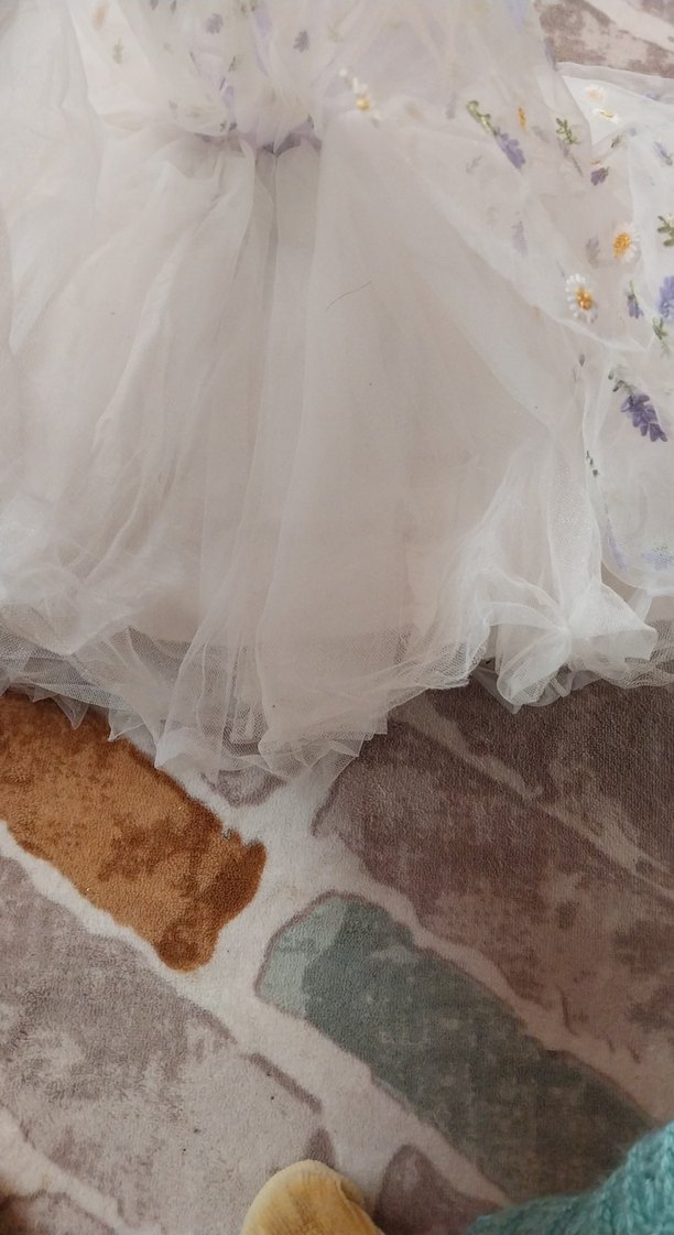 Kız Çocuk Beyaz Nakışlı Fırfırlı Elbise - Görsel 4