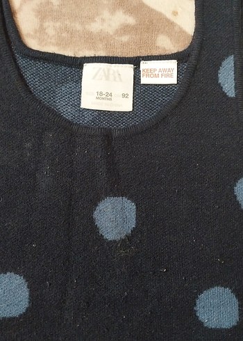 Kız Çocuk Sarı Kolsuz Örgü Süveter - Görsel 4