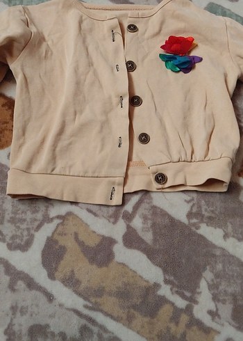 Bej Düğmeli Kız Çocuk Hırka - Görsel 3