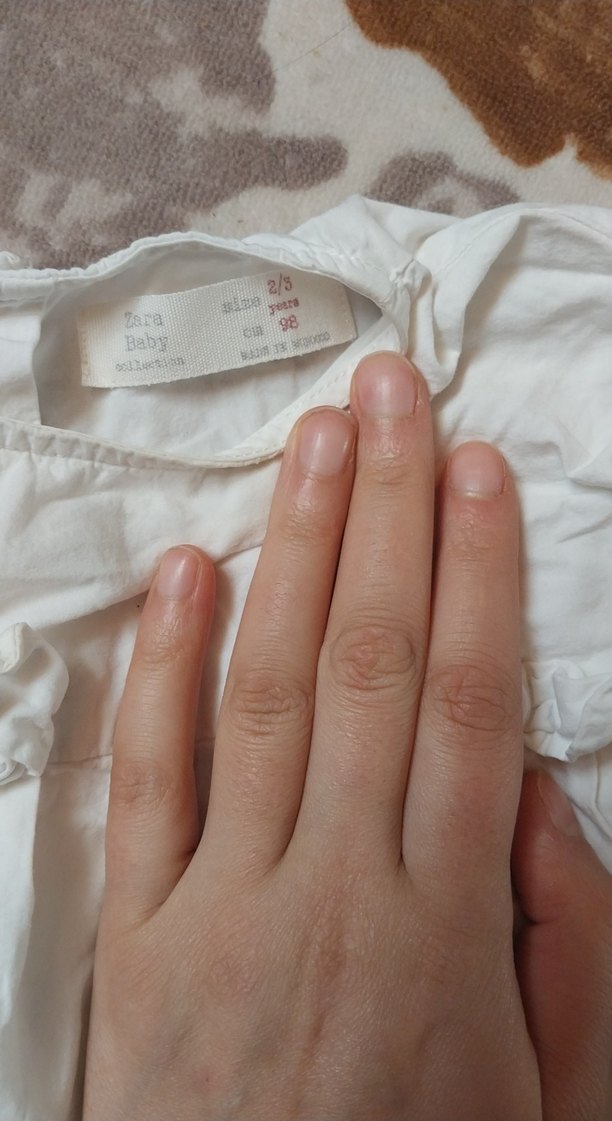 Nakışlı, düğmeli, uzun kollu kız gömleği - Görsel 4