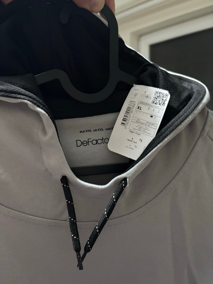 Erkek Beyaz Fermuarlı Sweatshirt - Görsel 3