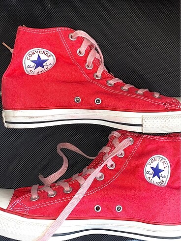 42 Beden kırmızı Renk Kırmızı Converse
