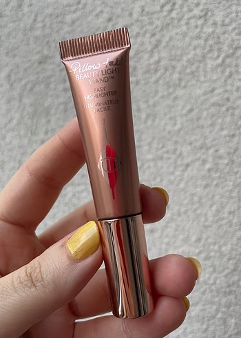 CHARLOTTE TILBURY Aydınlatıcı 5 ml mini size