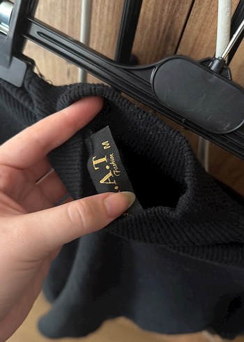 Siyah Kadın Balıkçı Yaka Triko Kazak - Görsel 3