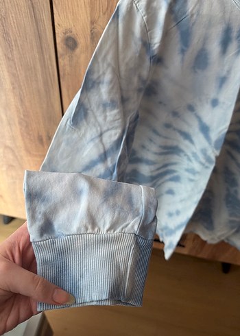 Mavi Batik Desenli Kadın Sweatshirt - Görsel 3