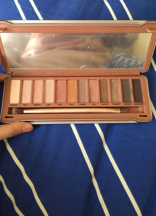 diğer Beden Naked far paleti
