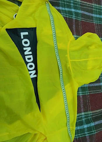 Sarı Midi Boy Düğmeli Kadın Yağmurluk - Görsel 11