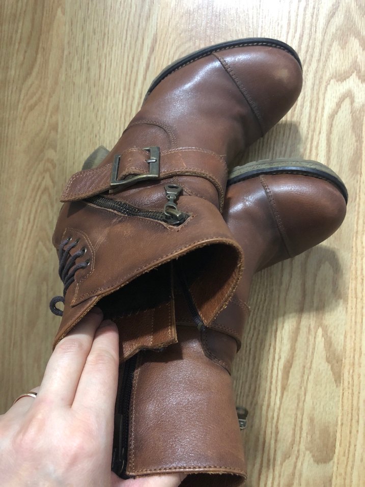 Kahverengi Deri Tokalı Kadın Topuklu Bot - Görsel 3