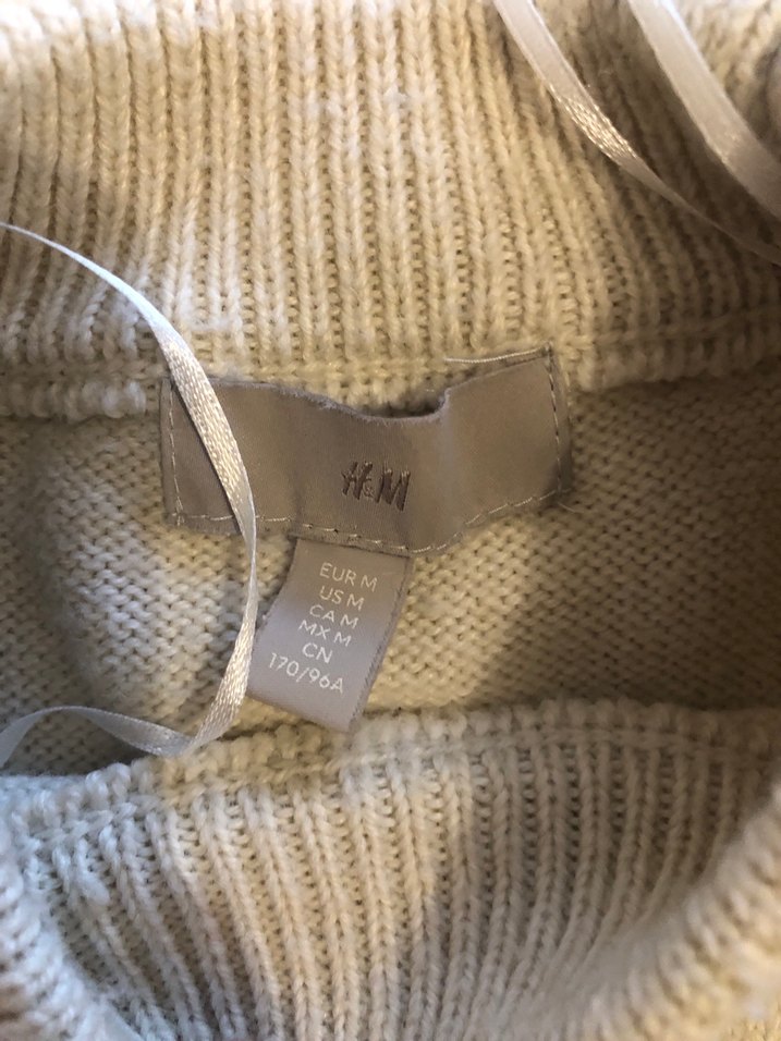 Yün içerikli kırık beyaz kazak - Görsel 2