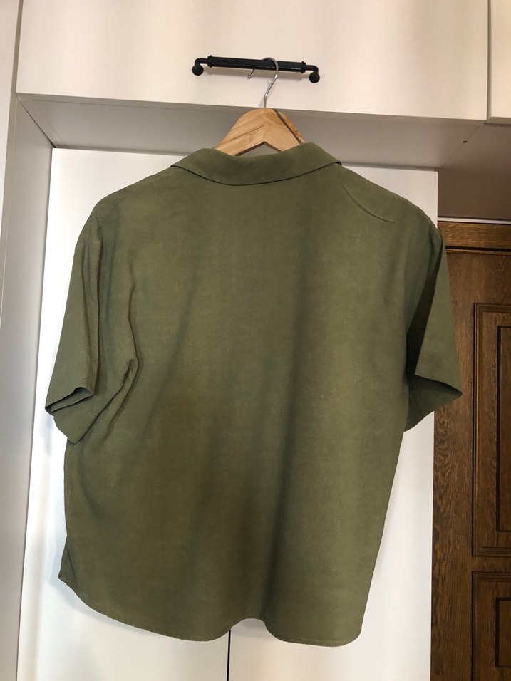 Düğmeli Kısa Kollu Keten Kadın Gömlek - Görsel 2