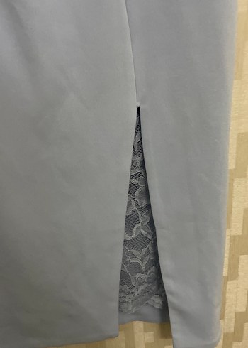 Gri Dantel Detaylı Uzun Abiye Elbise - Görsel 3