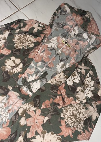 Gri Çiçek Desenli Uzun Bohem Kimono - Görsel 3