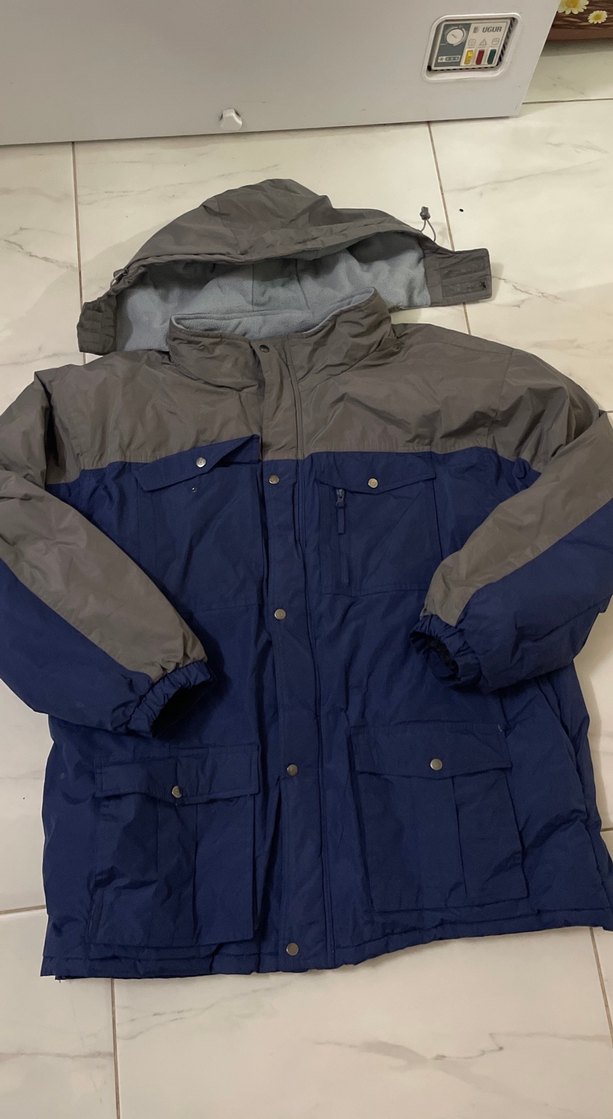 Gri-Mavi Düğmeli Erkek Kaban - Görsel 2