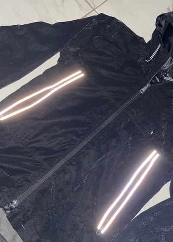 Şeffaf Detaylı Siyah Kadın Spor Ceket - Görsel 3