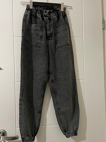 Gri lastikli kot pantolon