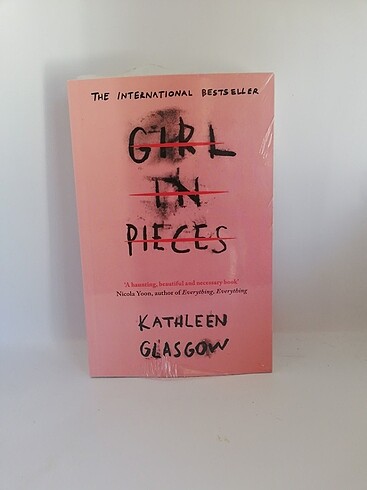 Girl in Pieces