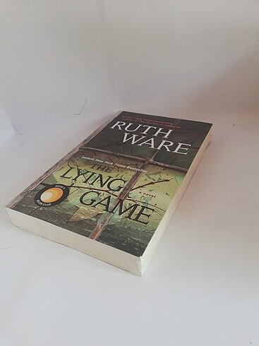 Beden Renk The Lying Game