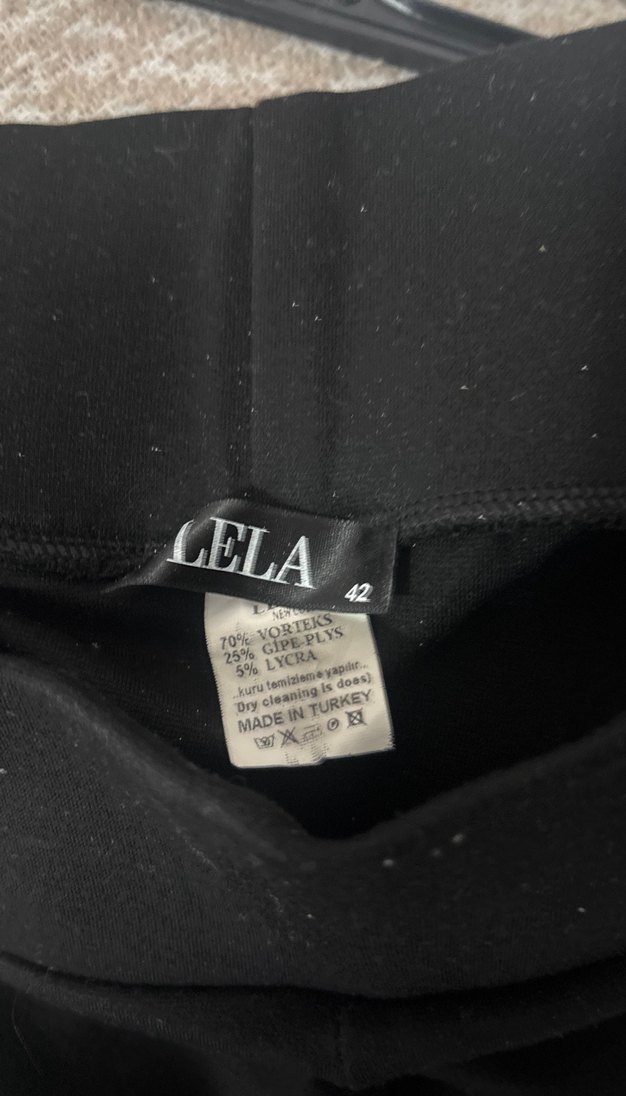 Kadın Siyah Midi Tayt Velcro Detaylı - Görsel 5