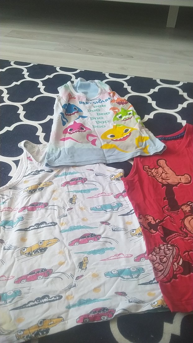 Çocuklar için renkli baskılı atlet seti - Görsel 4