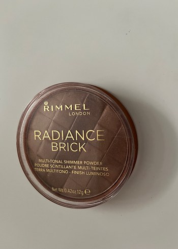 Rimmel London Radiance Brick Çok Tonlu Işıltılı Bronz pudra