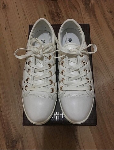 MADE İN ITALY BEYAZ SNEAKER