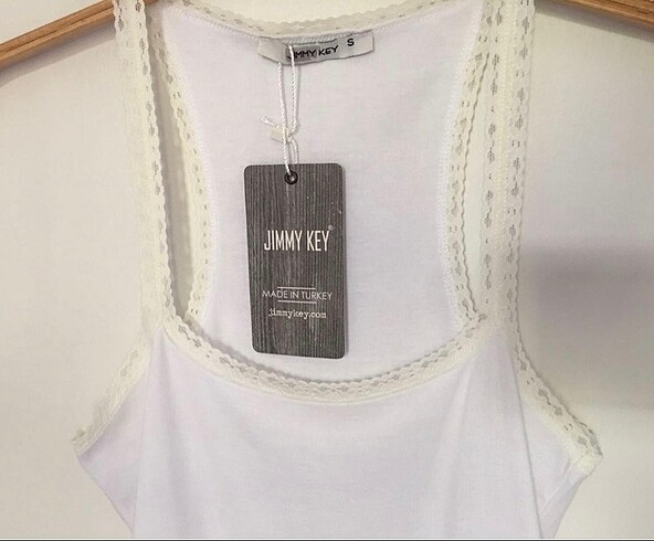 s Beden JIMMY KEY BEYAZ ASKILI BLUZ