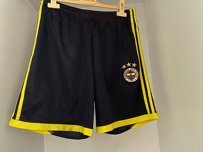 Fenerıum şort