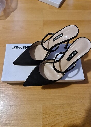 Nine West Siyah Topuklu Ayakkabı