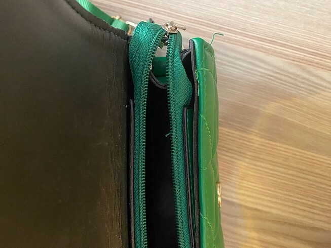 Diğer Kolon askılı kapitone çapraz çanta