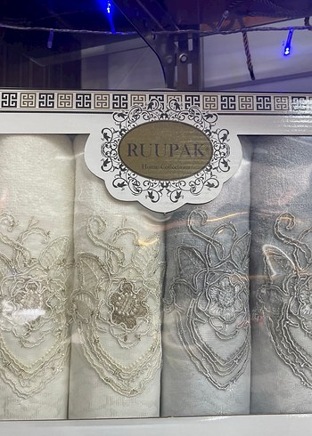 İşlemeli Beyaz ve Gri Havlu Seti - Görsel 3