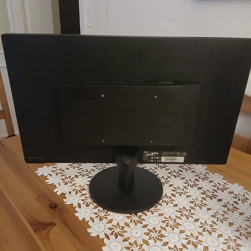 Siyah AOC Monitör 19.5 inc - Görsel 3