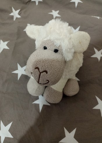 Beyaz ve Gri Peluş Koyun Oyuncak