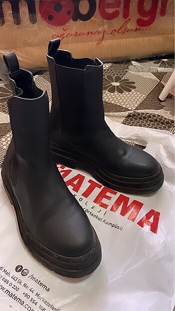 38 Beden siyah Renk Orijinal ninewest bot