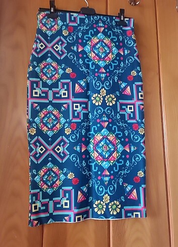 Likralı L beden etek