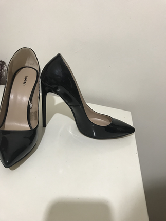 Rugan stiletto