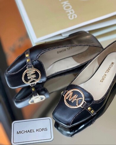 37 Beden siyah Renk Michael Kors Siyah Babet