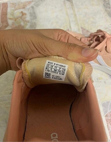 38 Beden adidas günlük ayakkabı
