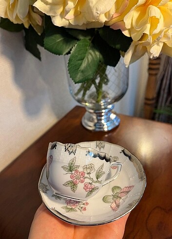 Herend Queen Victoria platinum 