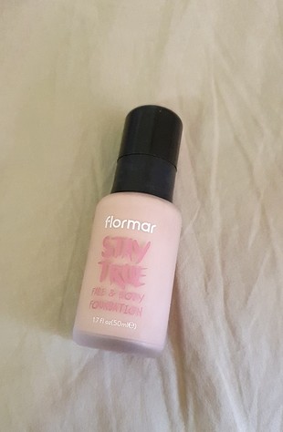 Flormar Stay True Foundation