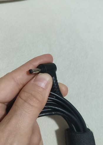 LENOVO MARKA Diz üstü bilgisayar Şarj Kablosu