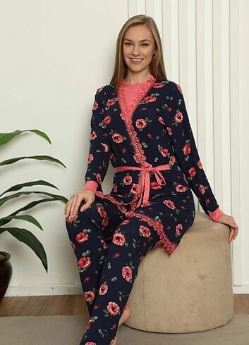 Diğer Alimer Kutulu Pijama Takımı