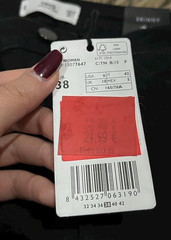 Siyah Kadın Dar Kesim Pantolon - Görsel 4