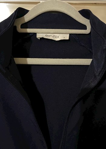 Lacivert Uzun Pliseli Kaban - Görsel 2