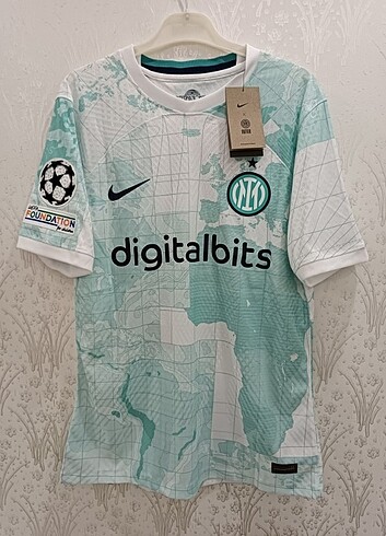 22 23 inter 