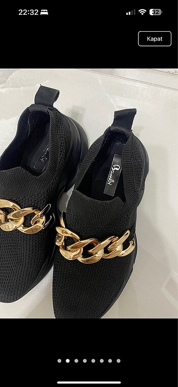 Zincir detaylı spor ayakkabı - Görsel 2