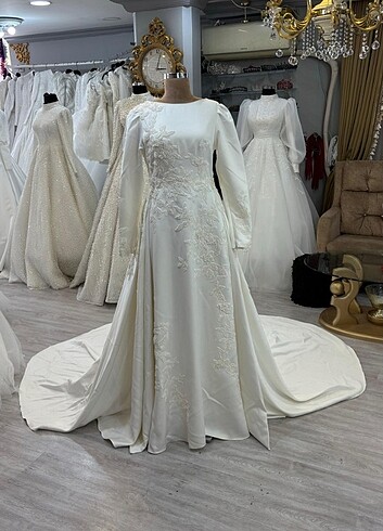 Çok şık nikah elbisesi
