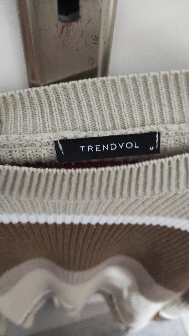 Bej Çizgili Kadın Triko Kazak - Görsel 2